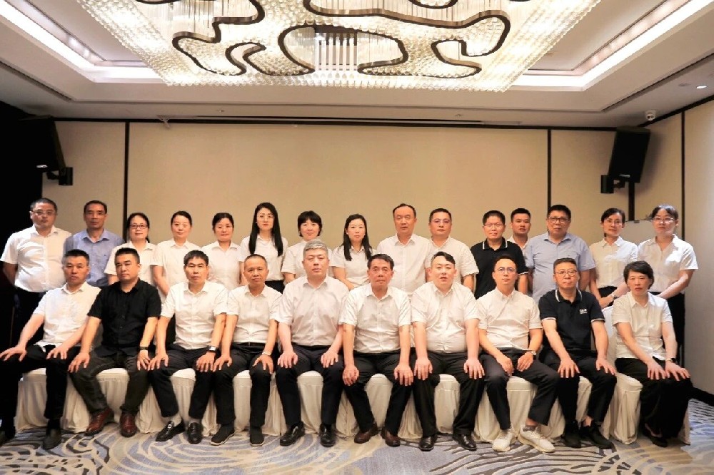 乘风破浪 向新而行｜xk平台_XK体育(中国)
集团2026年半年度会议圆满召开